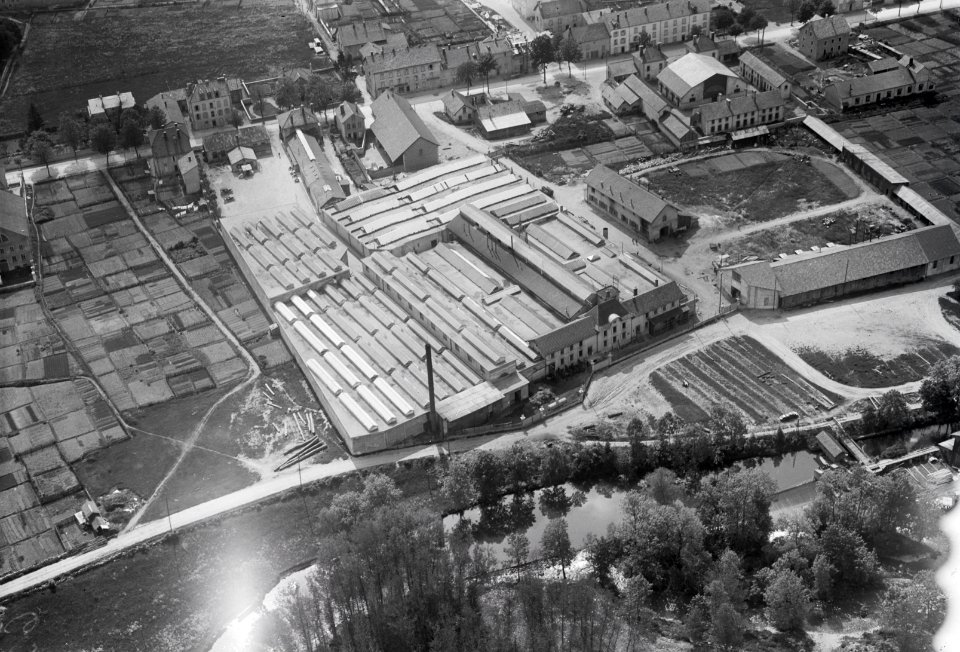 ETH-BIB-Pontarlier, Fabrik (an der Rue de Besançon)-Inlandflüge-LBS MH03-0761