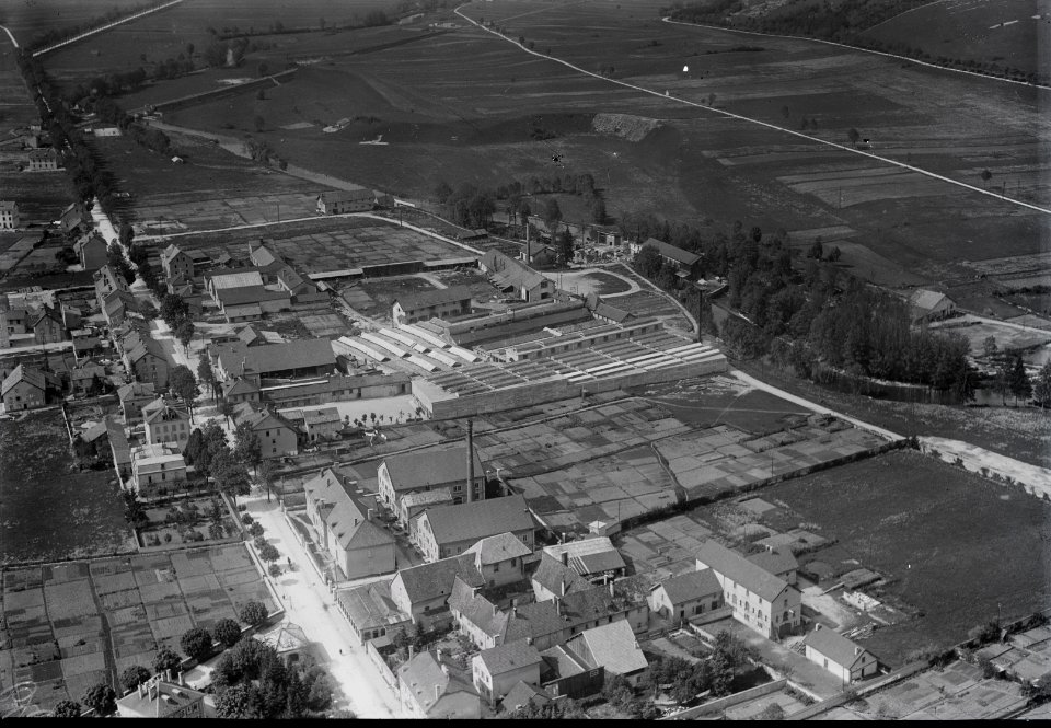 ETH-BIB-Pontarlier, Fabrik (an der Rue de Besançon)-Inlandflüge-LBS MH03-0769