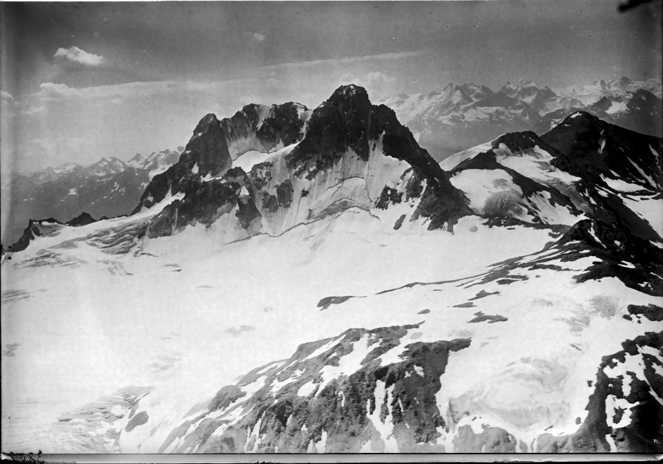 ETH-BIB-Porchabellagletscher, Piz Kesch, Engadin, Berninagruppe v. N. aus 3200 m-Inlandflüge-LBS MH01-003800