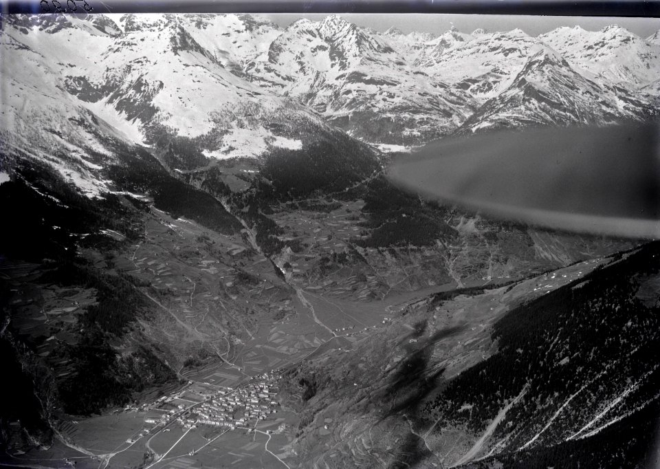 ETH-BIB-Poschiavo, Cavaglia, Berninapass v. S. O. aus 1800 m-Inlandflüge-LBS MH01-005090