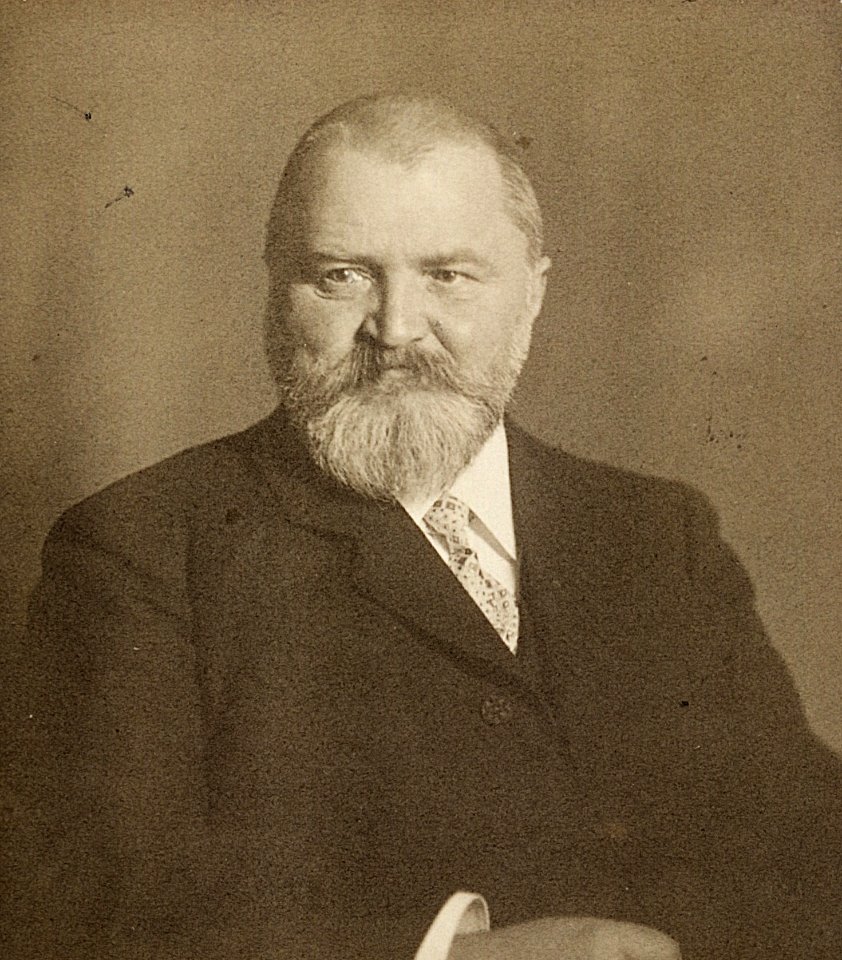 ETH-BIB-Prasil, Franz (1857-1929)-Portrait-Portr 01249.tif (cropped)