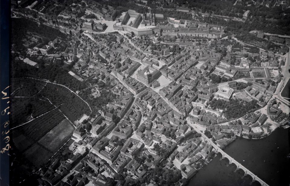 ETH-BIB-Prag, Haradschin, Karlsbrücke-Inlandflüge-LBS MH01-006368
