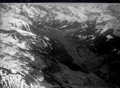 ETH-BIB-Prättigau, Serneus, Klosters v. N. W. aus 2600 m-Inlandflüge-LBS MH01-005564