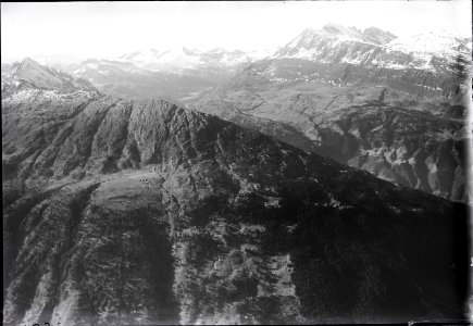 ETH-BIB-Punta di Larescia, Lukmanierstrasse, St. Maria v. S. aus 2800 m-Inlandflüge-LBS MH01-003551