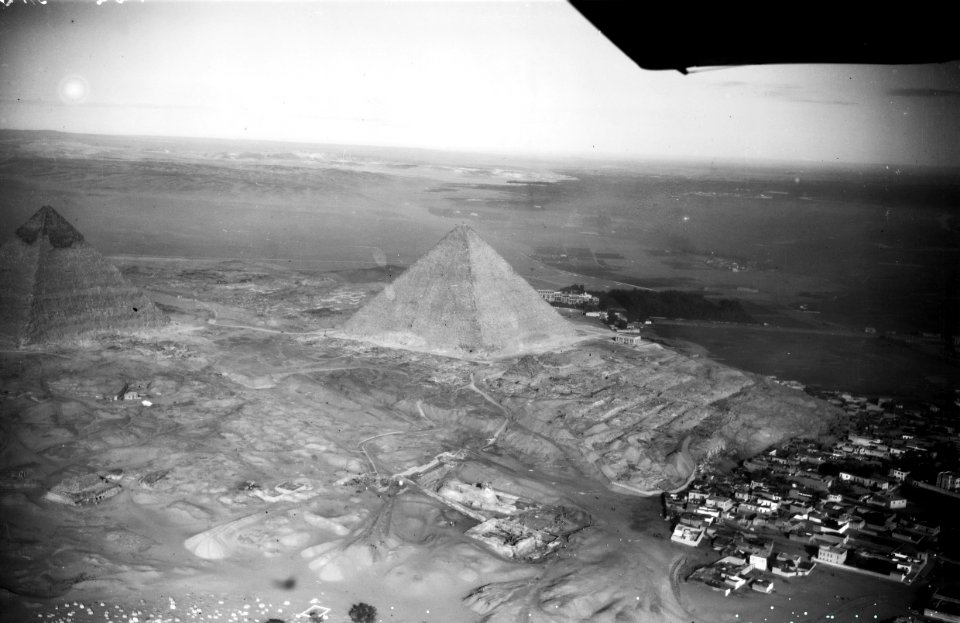 ETH-BIB-Pyramiden von Gizeh-Kilimanjaroflug 1929-30-LBS MH02-07-0422
