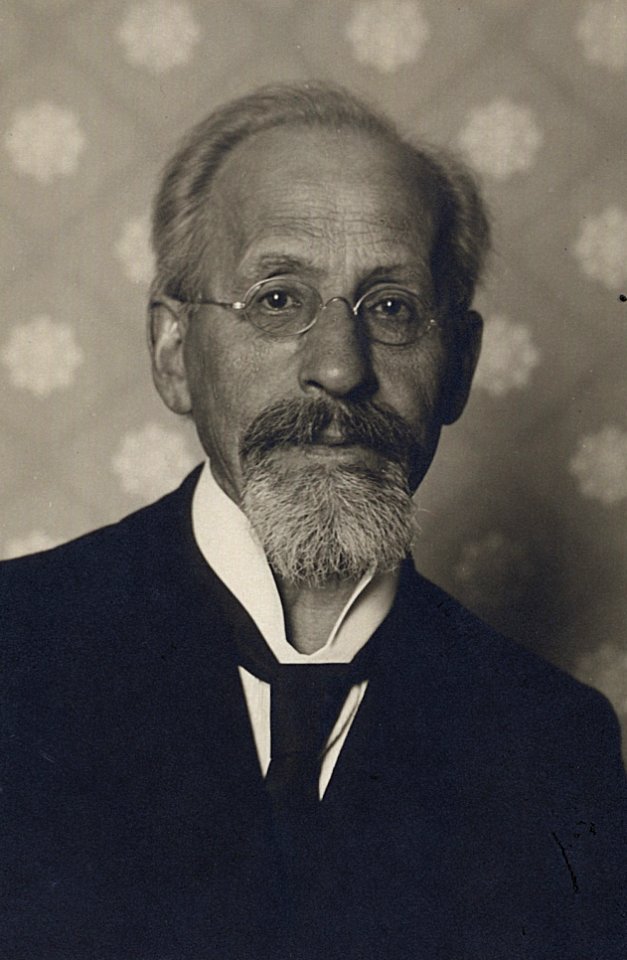 ETH-BIB-Recordon, Benjamin (1845-1938)-Portrait-Portr 06229.tif (cropped)