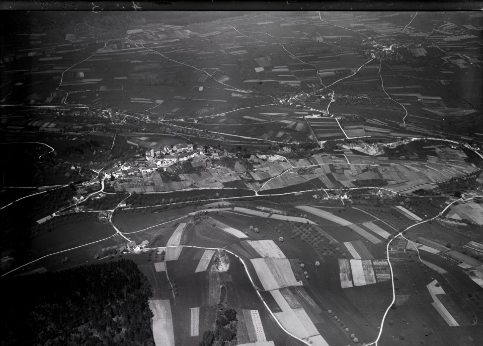 ETH-BIB-Regensberg, Steinmaur, Sünikon v. S. aus 600 m-Inlandflüge-LBS MH01-005018