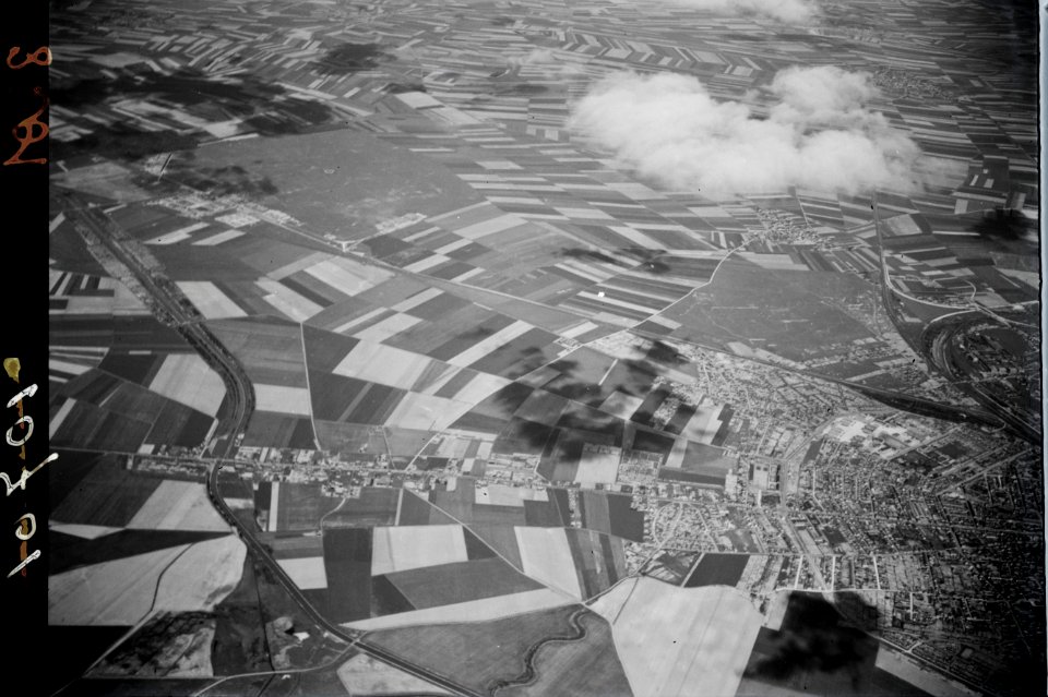 ETH-BIB-Reims (Département Marne) und Militärflugplatz Reims-Champagne-Inlandflüge-LBS MH01-008201