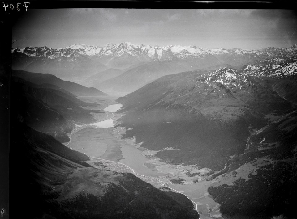 ETH-BIB-Reschenpass Richtung Süden, mit Reschen und Graun-Inlandflüge-LBS MH01-007304