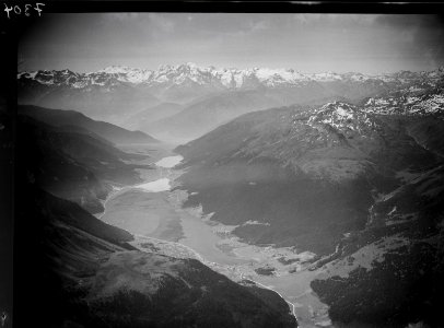 ETH-BIB-Reschenpass Richtung Süden, mit Reschen und Graun-Inlandflüge-LBS MH01-007304