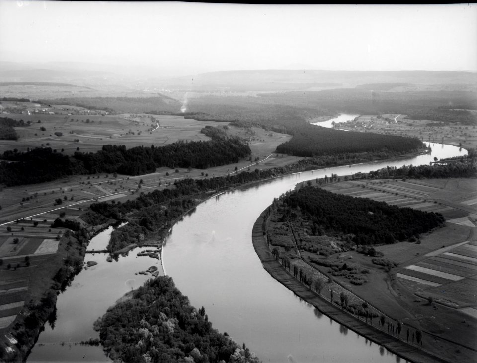 ETH-BIB-Rheinlauf bei Flaach-Inlandflüge-LBS MH01-007188