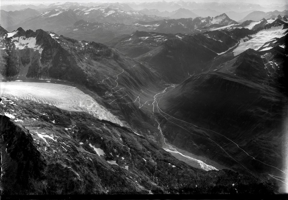ETH-BIB-Rhônegletscher, Furkastrasse, Belvédère, Furkapass, Piz Lucendro v. W. aus 3000 m-Inlandflüge-LBS MH01-004857