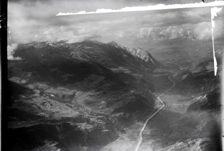 ETH-BIB-Rhônetal unterhalb Visp aus 4000 m-Inlandflüge-LBS MH01-000211