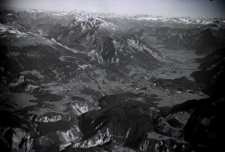 ETH-BIB-Rheintal, Bonaduz, Felsberger Calanda-Inlandflüge-LBS MH05-59-08