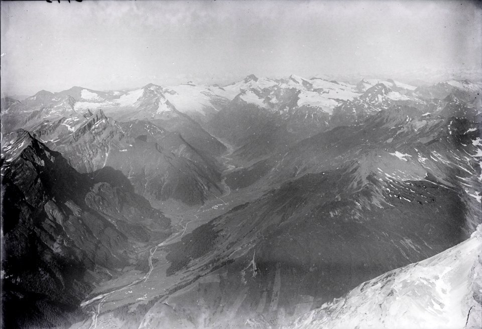 ETH-BIB-Rheinwaldtal, Nufenen, Adulagruppe v. O. aus 3200 m-Inlandflüge-LBS MH01-003773