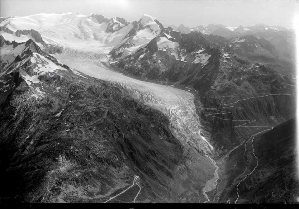 ETH-BIB-Rhônegletscher, Nägelisgrätli, Galenstock, Furkastrasse-Inlandflüge-LBS MH01-004856