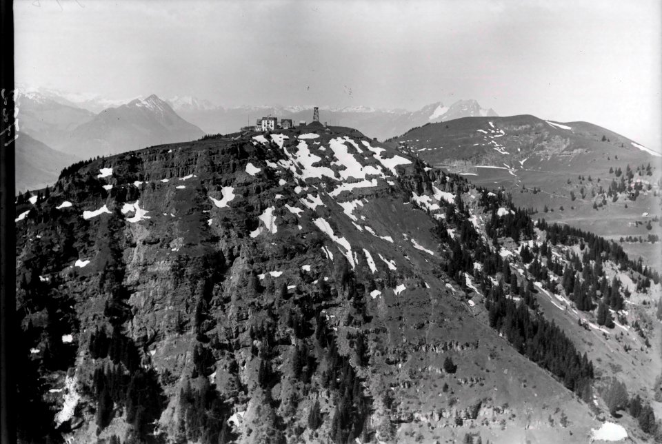 ETH-BIB-Rigi Scheidegg, Pilatus, Stanserhorn v. N. O. aus 1800 m-Inlandflüge-LBS MH01-001722