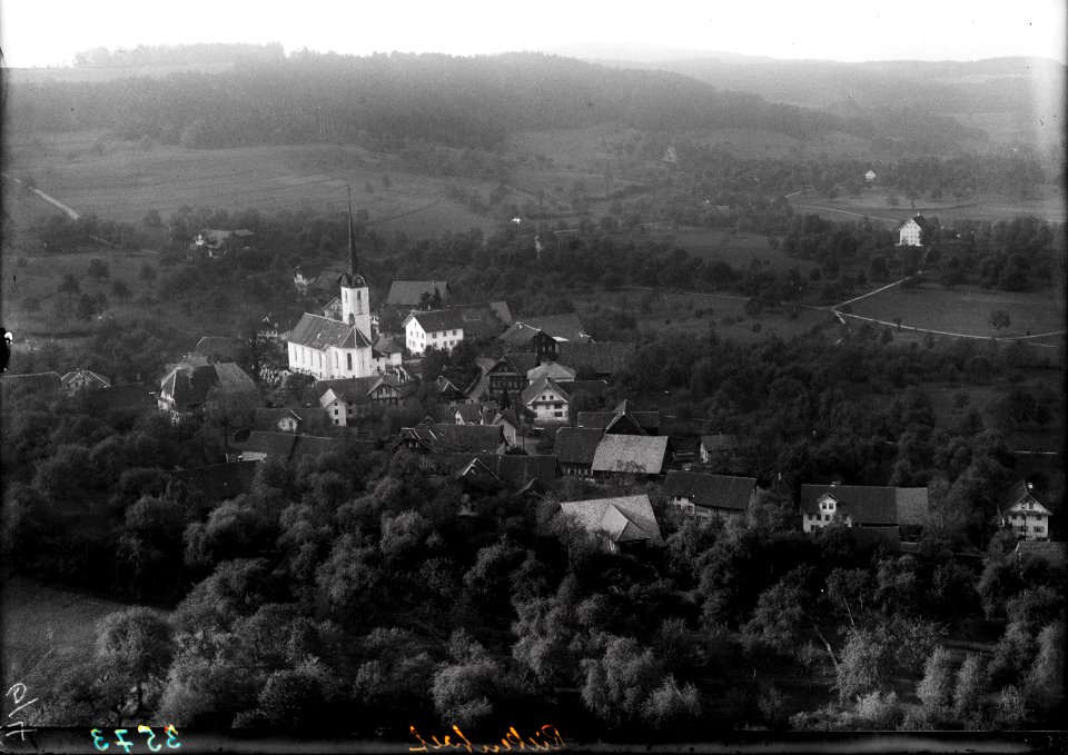 ETH-BIB-Rickenbach bei Menziken aus 200 m-Inlandflüge-LBS MH01-003573