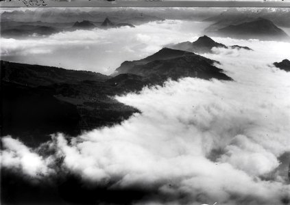 ETH-BIB-Rigi, Kaltbad, Rigi Scheidegg, Mythen, Nebelmeer-Inlandflüge-LBS MH01-005509