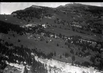 ETH-BIB-Rigi-Klatbad, Rotstock, Rigi-Kulm v. S. W. aus 1400 m-Inlandflüge-LBS MH01-004919