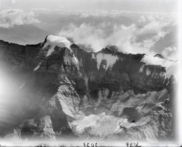 ETH-BIB-Ringelspitz, Glaserhorn v. N. aus 3500 m-Inlandflüge-LBS MH01-003037