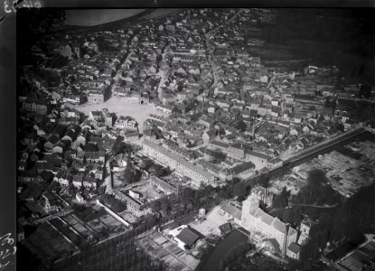 ETH-BIB-Romilly-sur-Seine, Canal de Ravois, Canal des Moulins, Place des Martyrs pour la Liberation-Inlandflüge-LBS MH01-006423
