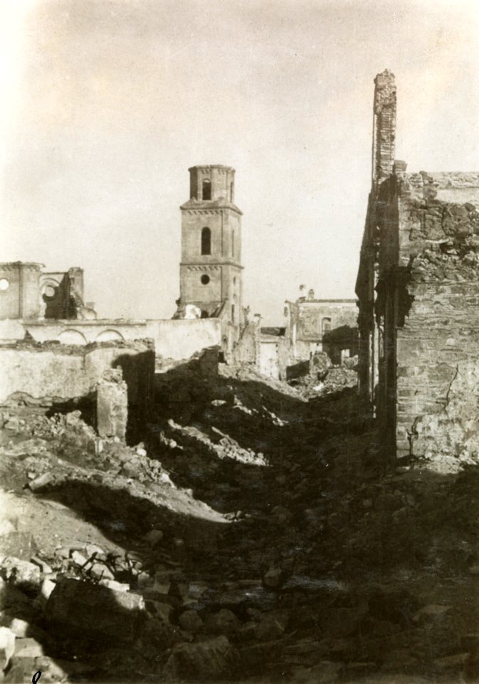 ETH-BIB-Ruinen von Smyrna, ehemalige deutsche Kirche-Persienflug 1924-1925-LBS MH02-02-0008-AL-FL