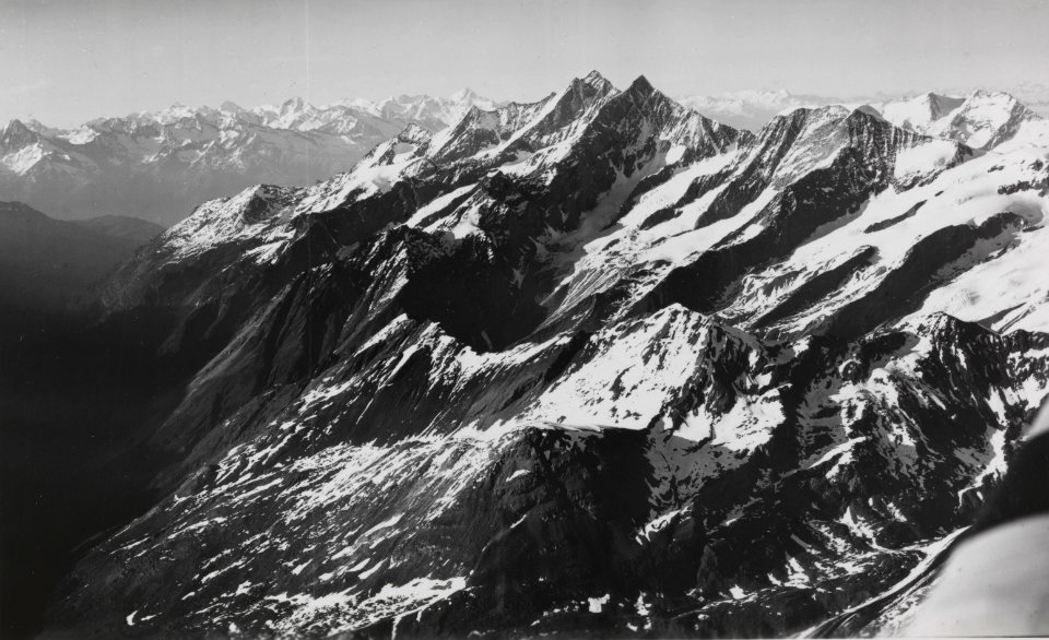 ETH-BIB-Rotgrat, Alphubel, Täschhorn, Dom, Mischabel, Berneralpen v. S. W aus 4500 m-Inlandflüge-LBS MH01-005671