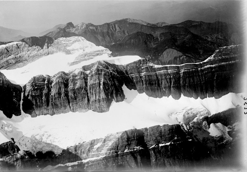 ETH-BIB-Ruchen, Glärnisch v. S. 3200 m-Inlandflüge-LBS MH01-002523