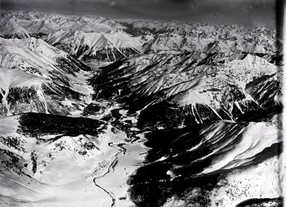 ETH-BIB-S-chanf und Zernez im Unterengadin, Nationalpark, Ofenpassroute v. S. W. aus 4300 m-Inlandflüge-LBS MH01-001553