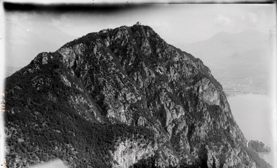 ETH-BIB-San Salvatore, Lugano aus 800 m-Inlandflüge-LBS MH01-001977