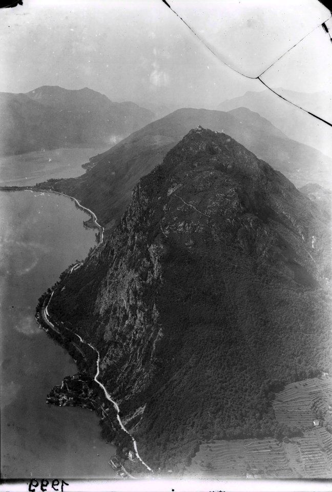 ETH-BIB-San Salvatore, Melide v. N. aus 900 m-Inlandflüge-LBS MH01-001999