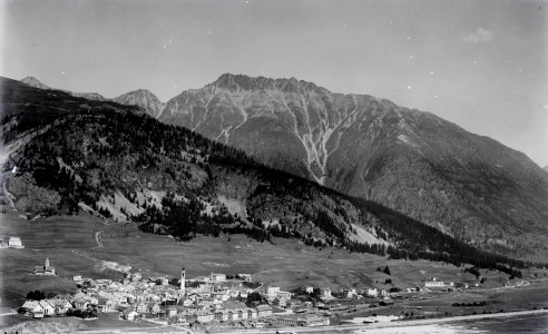 ETH-BIB-Samedan, Crasta Mora aus 200 m-Inlandflüge-LBS MH01-003816