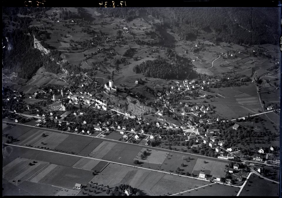 ETH-BIB-Sargans v. S. aus 400 m-Inlandflüge-LBS MH01-007850