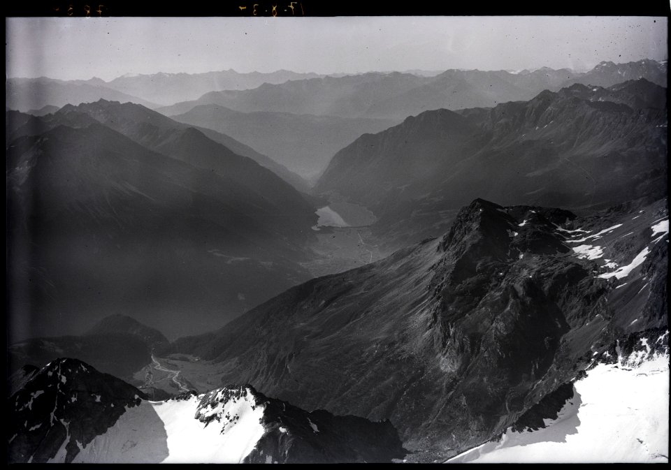 ETH-BIB-Sassal, Mason, Alp Grüm, Lago di Poschiavo, Veltlin v. N. aus 4000 m-Inlandflüge-LBS MH01-007839