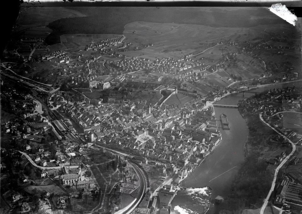 ETH-BIB-Schaffhausen v. W. aus 400 m-Inlandflüge-LBS MH01-005955