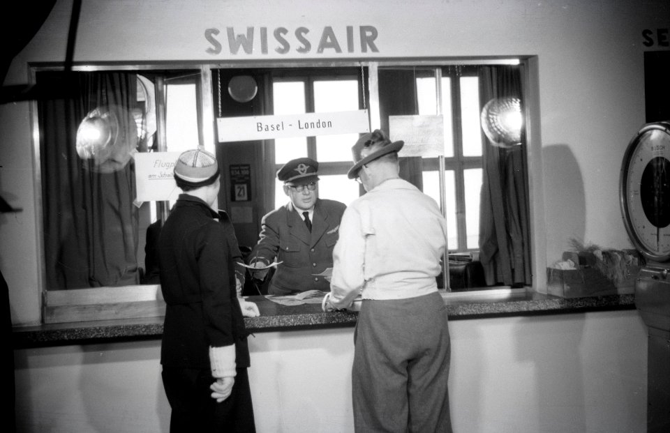 ETH-BIB-Schalter, Abfertigungshalle in Dübendorf-Inlandflüge-LBS MH05-45-08