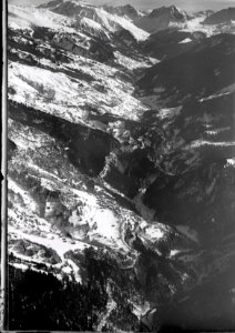 ETH-BIB-Schanfigg, Lüen, Pagig, St. Peter, Molins, Strelapass v. W.-Inlandflüge-LBS MH01-005359