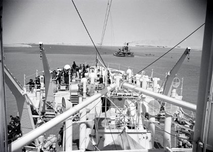 ETH-BIB-Schiff mit Passagieren an Deck auf Gewässer-Abessinienflug 1934-LBS MH02-22-0862