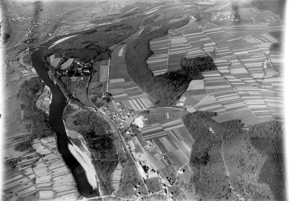 ETH-BIB-Schinznach-Bad, Habsburg, Villnachern v. S. aus 1500 m-Inlandflüge-LBS MH01-003147