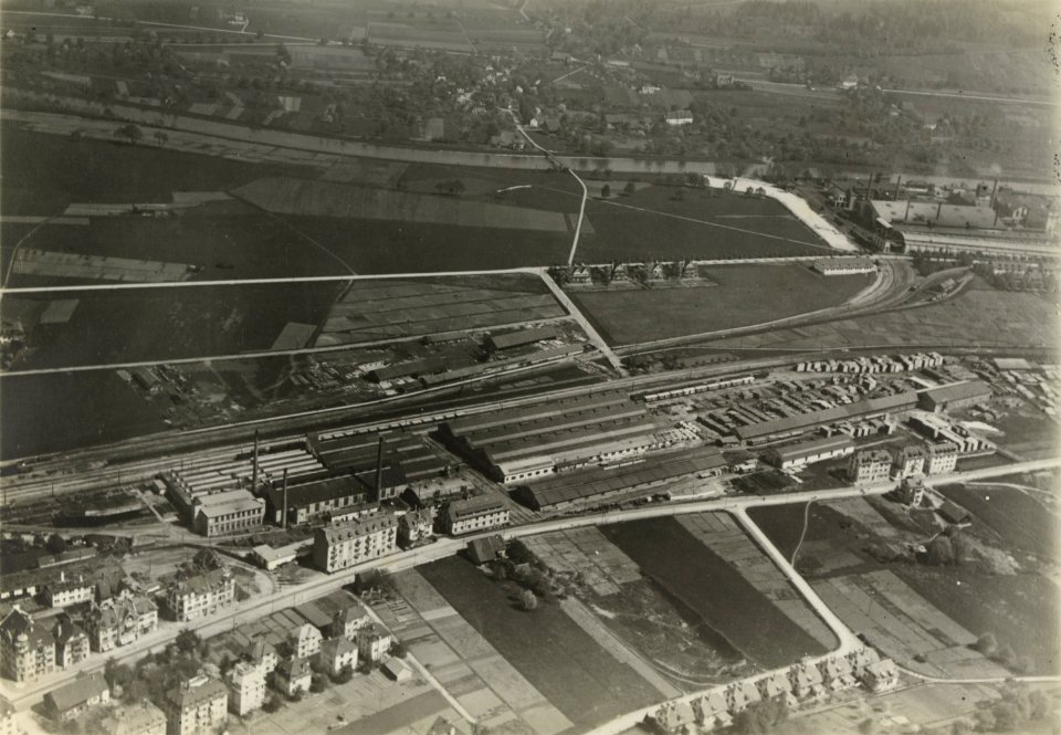 ETH-BIB-Schlieren, Waggonfabrik, Gaswerk-Inlandflüge-LBS MH03-1574