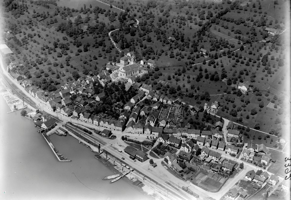 ETH-BIB-Schmerikon aus 300 m-Inlandflüge-LBS MH01-003392