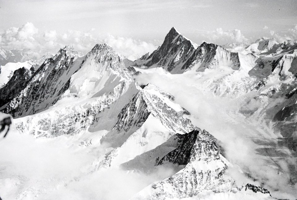 ETH-BIB-Schreckhorn, Finsteraarhorn-Inlandflüge-LBS MH05-12-22