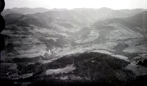 ETH-BIB-Schnebelhorn, Gonzenbachtal, Rüdlingen v. N. aus 900 m-Inlandflüge-LBS MH01-005865