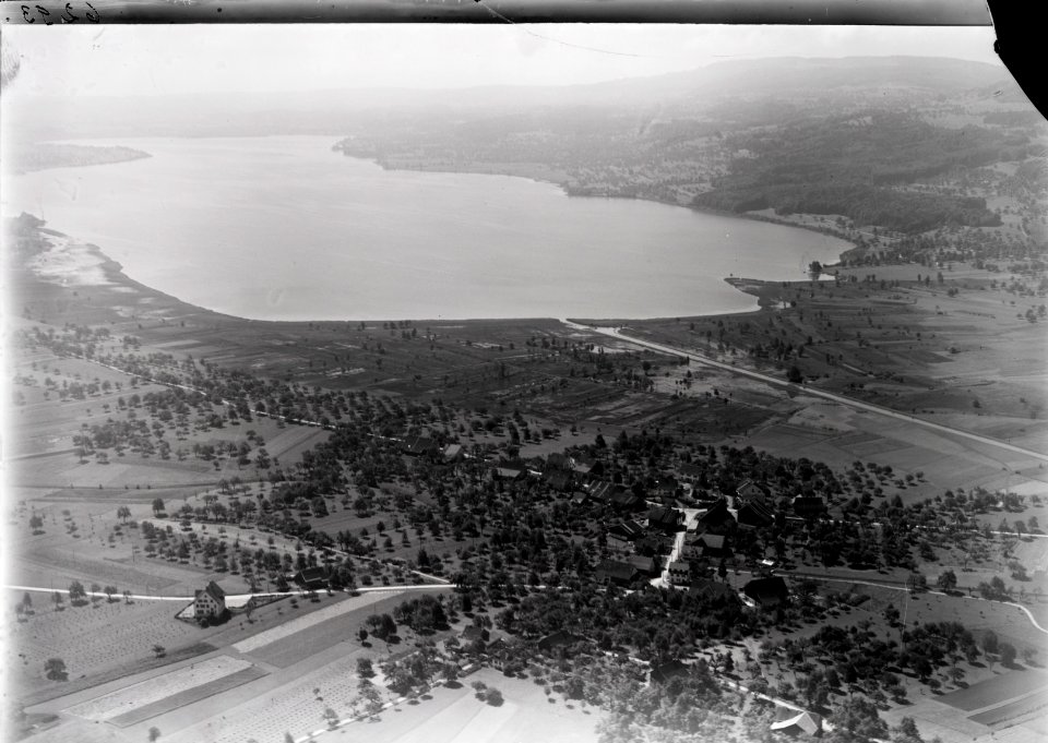 ETH-BIB-Schwerzenbach, Hochwasser v. N. W.-Inlandflüge-LBS MH01-006293