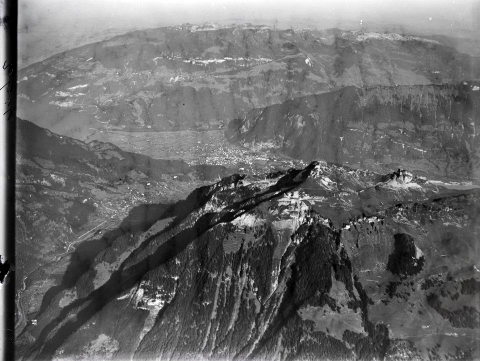 ETH-BIB-Schynige Platte, Interlaken, Beatenberg, Harder v. S. aus 4000 m-Inlandflüge-LBS MH01-001192