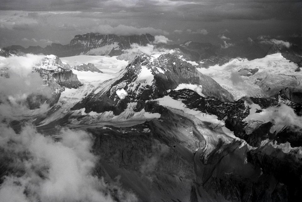 ETH-BIB-Schärhorn, Tödi im Hintergrund-Inlandflüge-LBS MH05-03-04