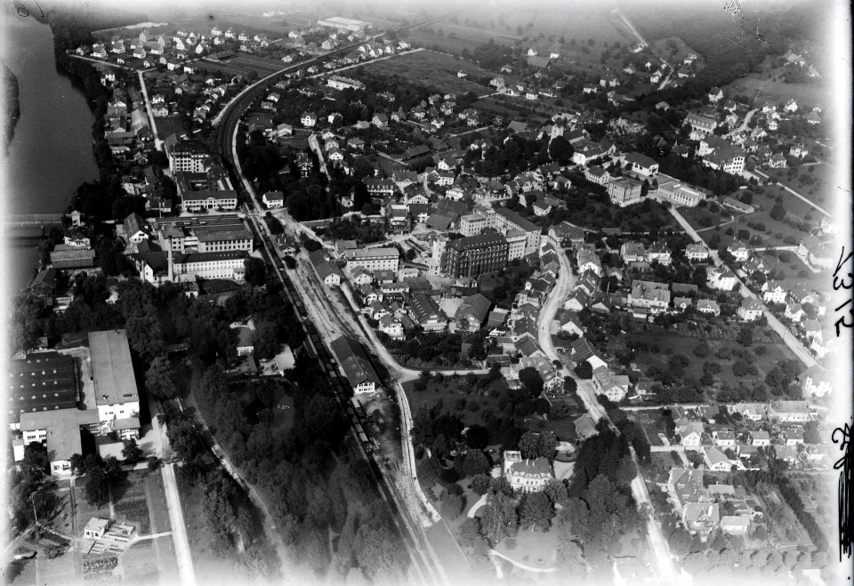 ETH-BIB-Schönenwerd, Bally Schuhfabriken AG aus 200 m-Inlandflüge-LBS MH01-002315