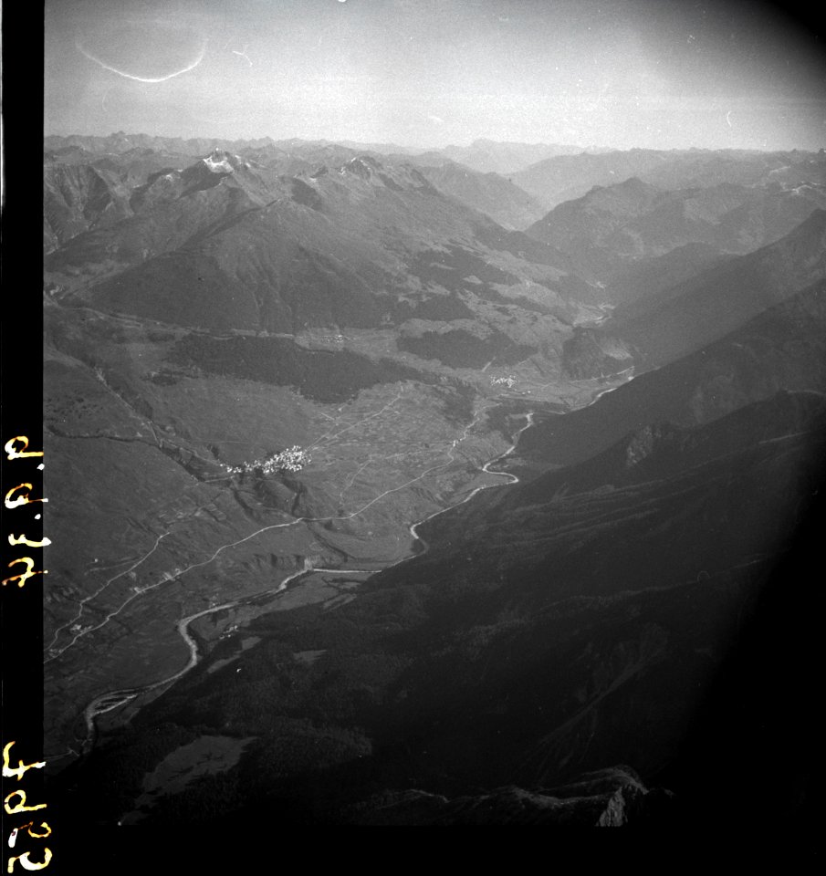 ETH-BIB-Sent, Piz Minschun v. S. W. aus 3200 m-Inlandflüge-LBS MH01-007955