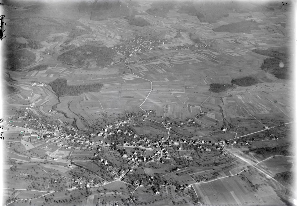 ETH-BIB-Seon, Egliswil, Siegesmühle v. W. aus 2000 m-Inlandflüge-LBS MH01-003139